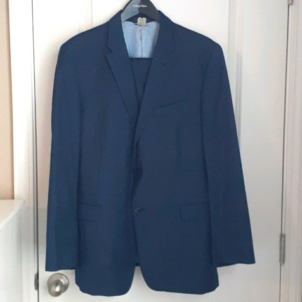Tommy Hilfiger Men's Slim Fit Suit